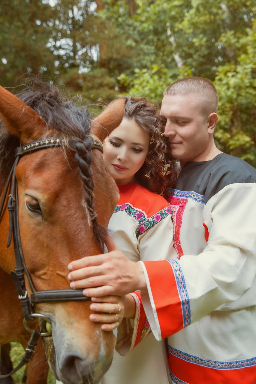 Семейная фотосессия с лошадью